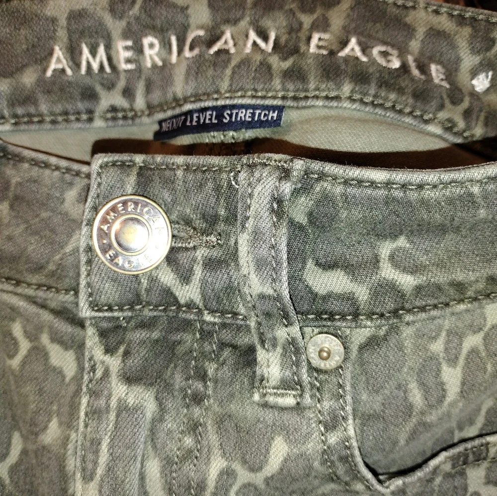 🙂Women's American Eagle Camouflage Mini Skirt Size 00 Y2K